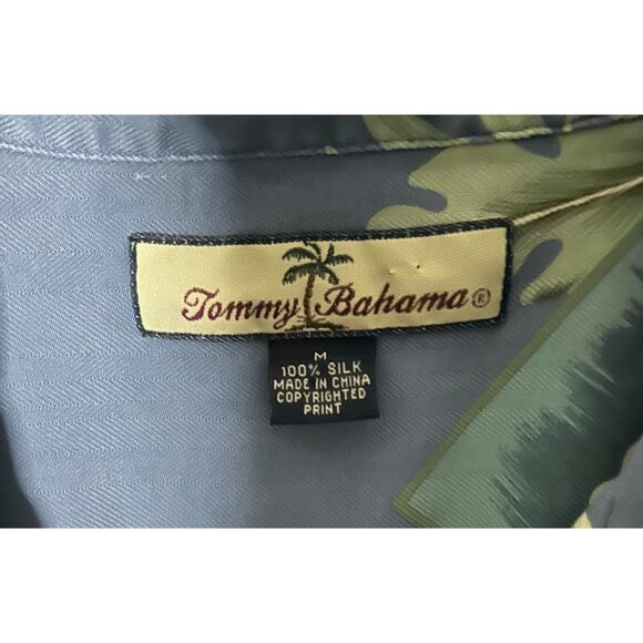 Tommy Bahama Mens Hawaiian Button-Up Shirt Size M Blue Tropical Pineapple Print - Picture 8 of 12